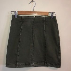 Free People Skirt - Olive - size 4